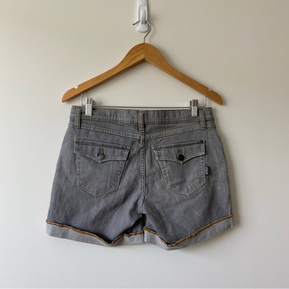 Patagonia Women’s Denim Shorties Size 28 Light Grey Wash - Picture 2 of 14